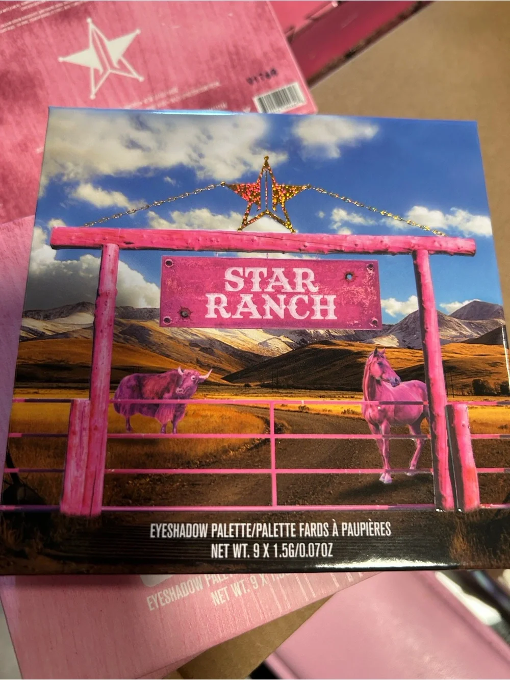Jeffree Star Star Ranch Pink Eyeshadow Palette - Vibrant Pink Shades